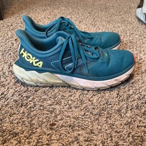 Hoka One Womens One Arahi 5